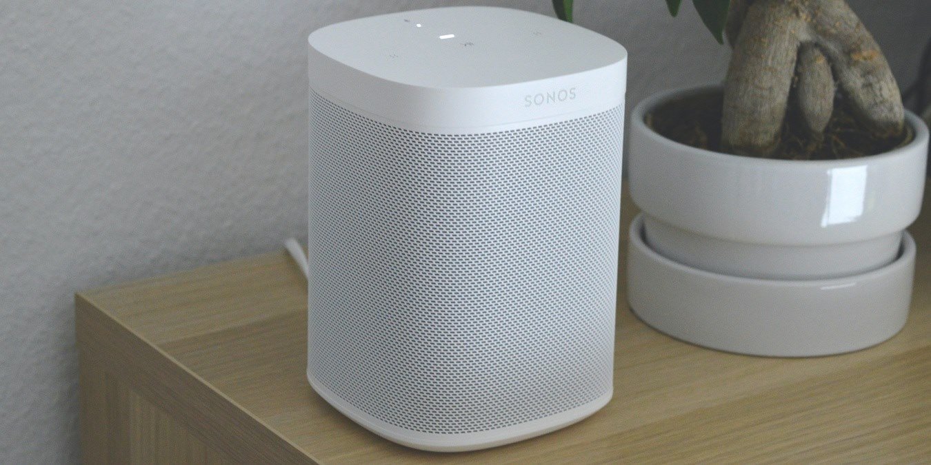 8 Smart Speakers to Control Your Daily Life With Your Voice 8 Smart Speakers to Control Your Daily Life With Your Voice