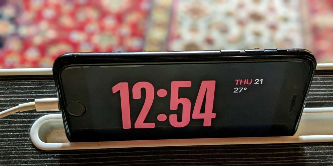 What Does iPhone’s StandBy Mode Do and How to Use It