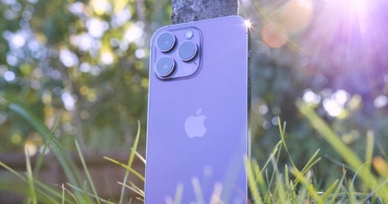 إيه الفرق؟.. أبرز الاختلافات بين هاتف iPhone 14 Pro Max و iPhone SE Plus 2020 إيه الفرق؟.. أبرز الاختلافات بين هاتف iPhone 14 Pro Max و iPhone SE Plus 2020